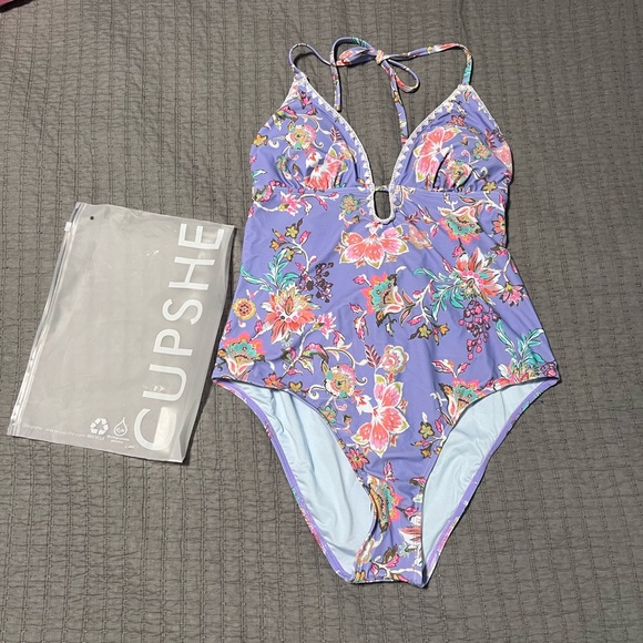 CUPSHE one piece bathing suit Paisley print - Picture 3 of 5